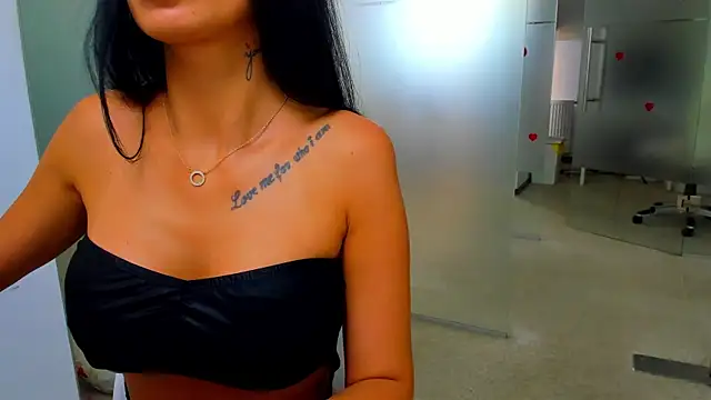 Queenrafaella online show from July 28, 9:17 am
