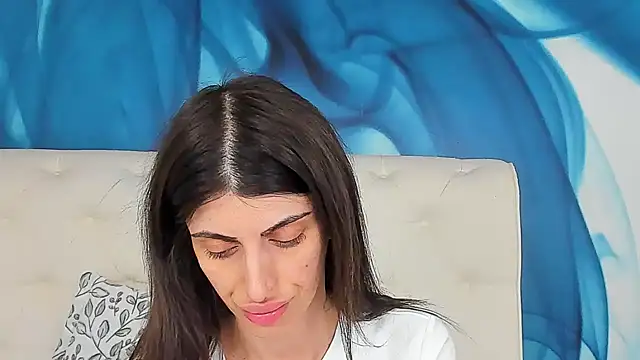 SkinnyDolly online show from May 30, 2:51 am