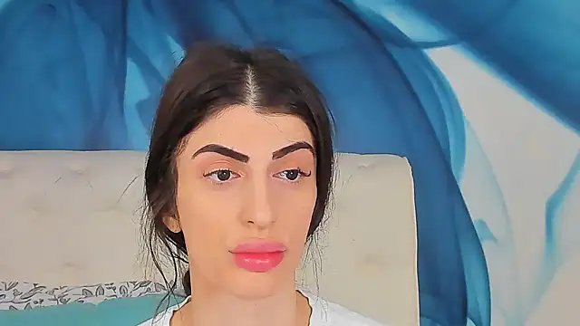 SkinnyDolly online show from March 23, 3:06 am