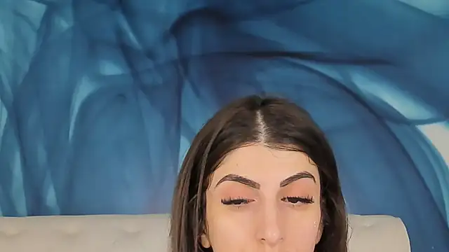 SkinnyDolly online show from November 23, 3:05 am