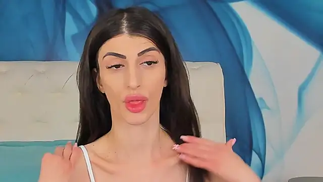 SkinnyDolly online show from April 3, 11:16 am