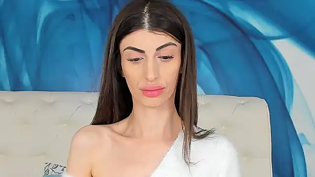 SkinnyDolly online show from March 7, 10:48 pm