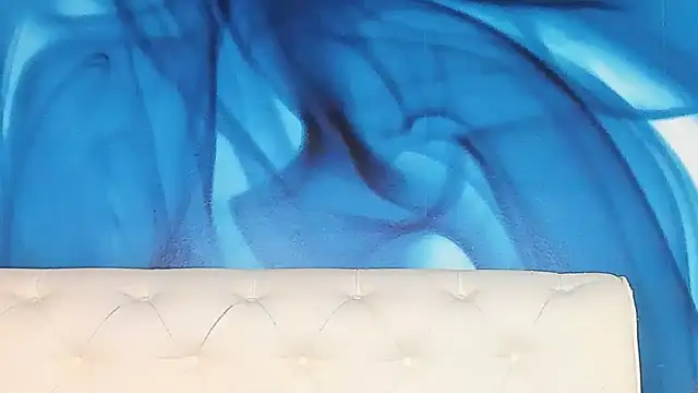 SkinnyDolly online show from April 7, 2:13 am