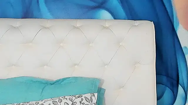 Snapshot of SkinnyDolly chatting on July 8, 4:35 am SkinnyDolly online show from July 8, 4:35 am
