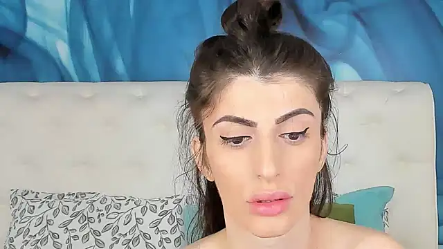 SkinnyDolly online show from October 30, 3:05 am