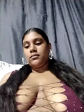 Lilmisskay18 online show from April 8, 1:12 pm