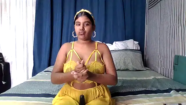 Lilmisskay18 online show from March 12, 10:30 am