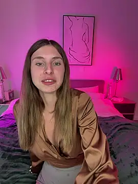 emma05 online show from May 10, 2:30 pm