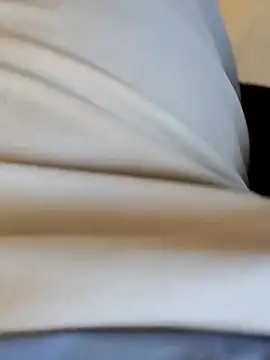 Snapshot of MrNick74 chatting on December 20, 4:04 am MrNick74 online show from December 20, 4:04 am