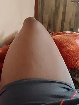 Snapshot of MrNick74 chatting on October 25, 7:07 am MrNick74 online show from October 25, 7:07 am