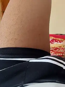 Snapshot of MrNick74 chatting on February 14, 8:36 am MrNick74 online show from February 14, 8:36 am