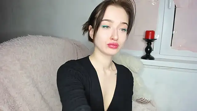 eva and adam1 online show from February 25, 7:03 pm