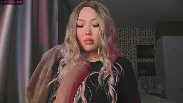 uko sa online show from December 2, 3:25 pm