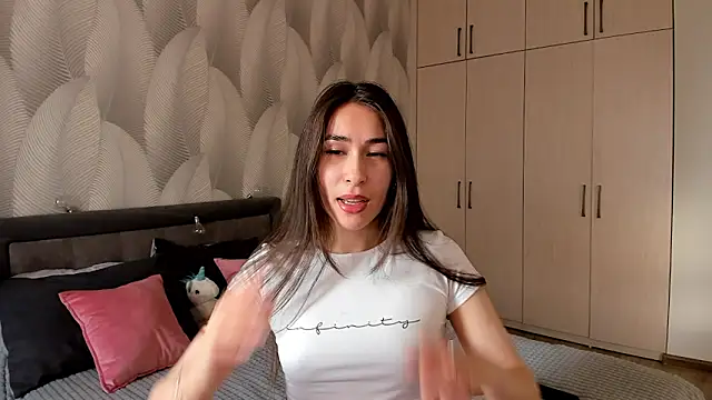 Bambiii bby online show from February 21, 3:34 am