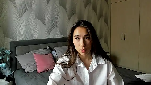 Snapshot of Bambiii_bby chatting on June 22, 7:05 am Bambiii bby online show from June 22, 7:05 am