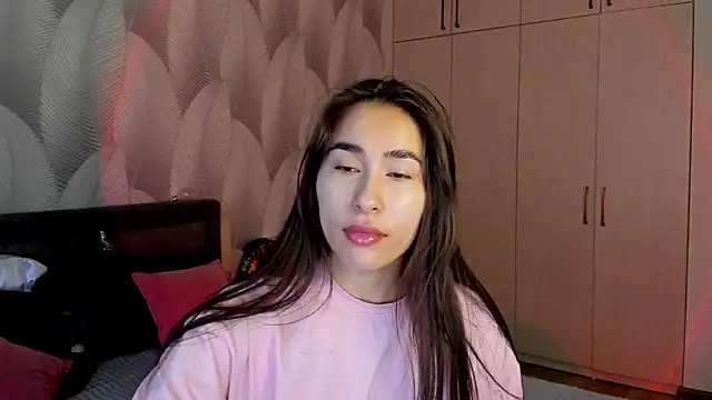 Bambiii bby online show from December 20, 3:31 am