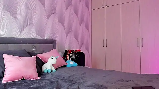 Bambiii bby online show from March 22, 1:22 am