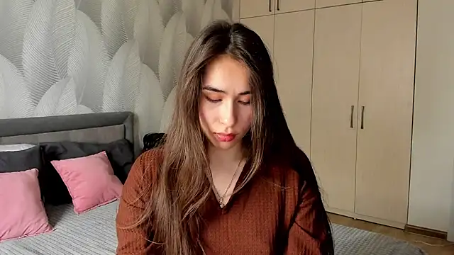 Bambiii bby online show from April 15, 2:39 am