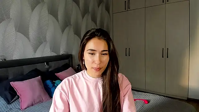 Bambiii bby online show from September 26, 1:23 am