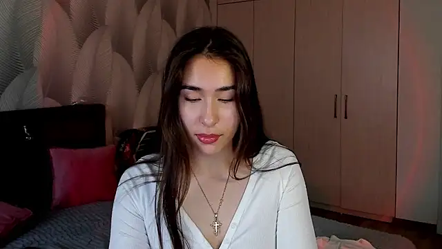 Bambiii bby online show from December 21, 3:19 am