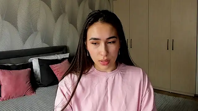 Bambiii bby online show from April 19, 3:51 am