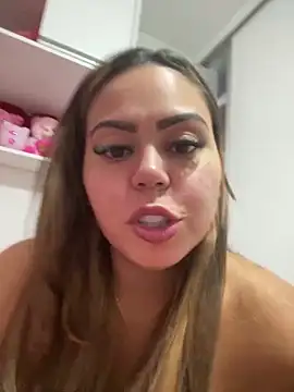 Snapshot of lariic chatting on March 15, 1:19 am lariic online show from March 15, 1:19 am