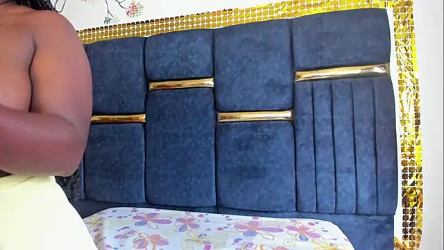 skaysanchez1 online show from December 17, 2:55 pm