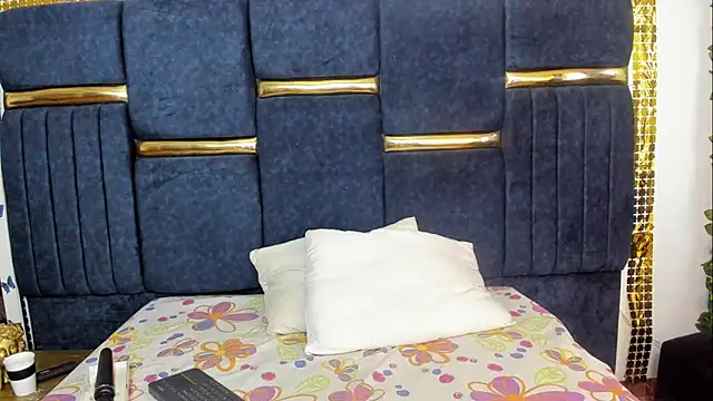 skaysanchez1 online show from December 19, 2:19 pm