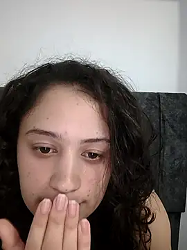 alana 2024 online show from October 5, 2:35 am