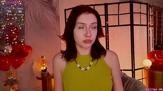 Snapshot of Sky_Eyes_ chatting on February 24, 8:17 am Sky Eyes online show from February 24, 8:17 am