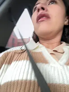 Snapshot of im_lorein chatting on March 20, 1:04 pm im lorein online show from March 20, 1:04 pm