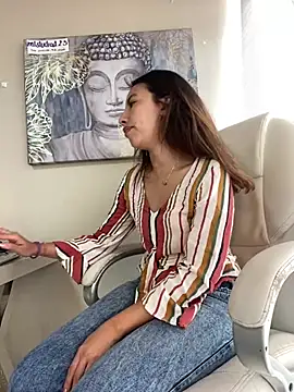 Snapshot of im_lorein chatting on February 27, 12:45 pm im lorein online show from February 27, 12:45 pm