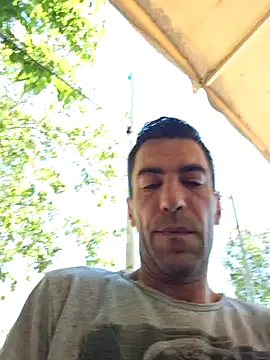 Snapshot of Greecefuck chatting on June 11, 9:39 am Greecefuck online show from June 11, 9:39 am