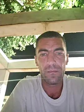 Snapshot of Greecefuck chatting on July 23, 10:49 pm Greecefuck online show from July 23, 10:49 pm