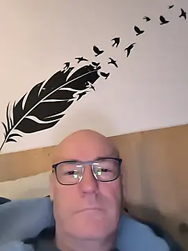 bogland33 online show from October 26, 6:52 pm