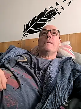 bogland33 online show from February 20, 10:06 am