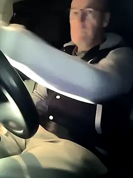 bogland33 online show from December 20, 1:08 am