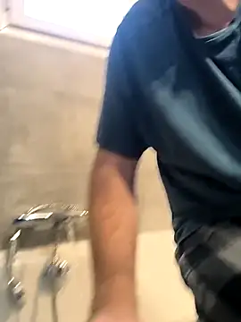 bogland33 online show from November 15, 1:04 pm