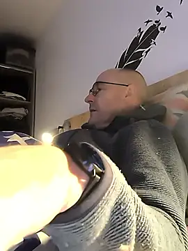 bogland33 online show from February 21, 12:12 am