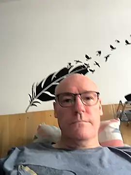 bogland33 online show from October 5, 11:01 am