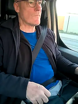 bogland33 online show from March 12, 5:39 pm