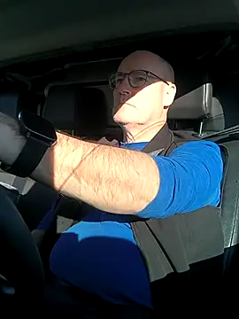 bogland33 online show from April 8, 5:03 pm