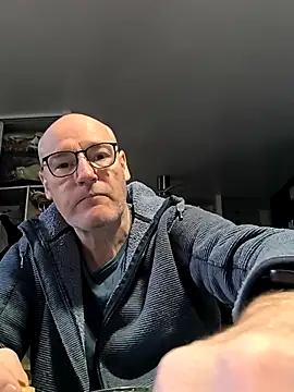 bogland33 online show from February 5, 11:17 am