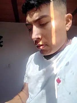 Snapshot of maye_dan chatting on February 27, 2:17 pm maye dan online show from February 27, 2:17 pm