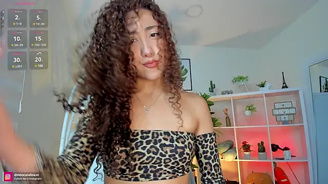 miss catalinaa online show from March 10, 12:38 pm