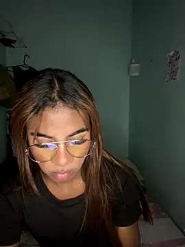 alejandrasxx online show from September 19, 3:54 am