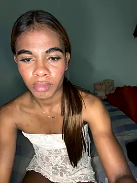 alejandrasxx online show from October 21, 2:11 am