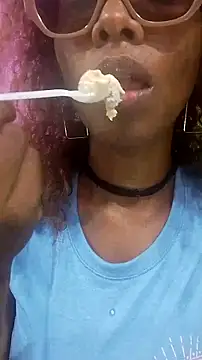 SashaBrianna99 online show from March 7, 11:32 pm