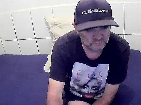 pierdona online show from February 6, 8:16 pm