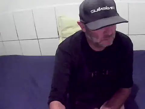 pierdona online show from March 5, 8:38 pm